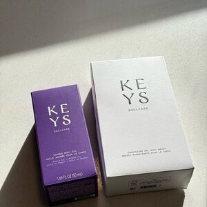 Keys Soulcare Sacred Body Oil and Dry Body Brush Bundle